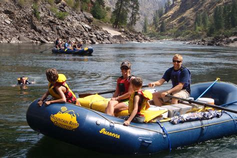Family Fun Salmon River