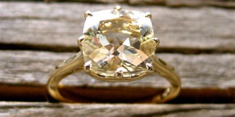Famous Alternatives to Your Diamond Engagement Ring