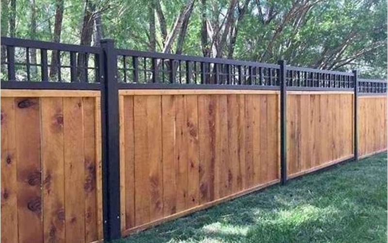 Farmhouse Privacy Fence: Beauty And Seclusion In One