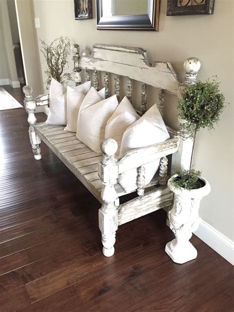 Farmhouse Entryway Bench