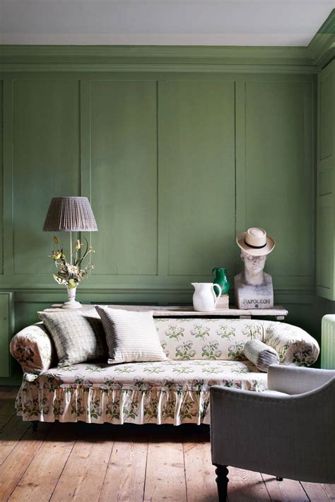 Discover the Beauty of Breakfast Room Green by Farrow & Ball