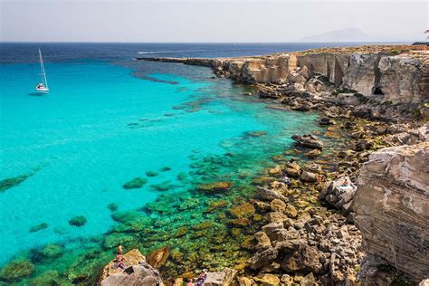 Cala Rossa beach in Favignana