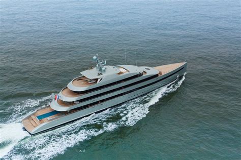 Feadship yachts