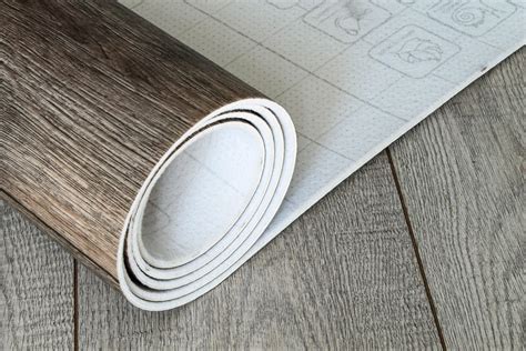 Features of Vinyl Sheet Flooring Application