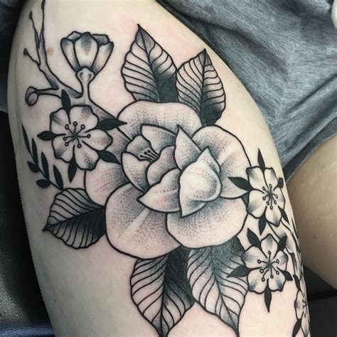 Female Thigh Tattoos