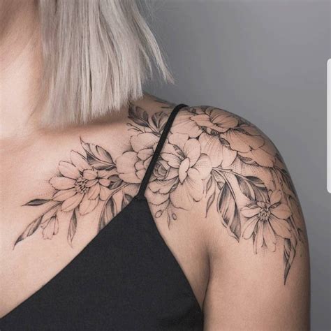Feminine Shoulder Tattoos