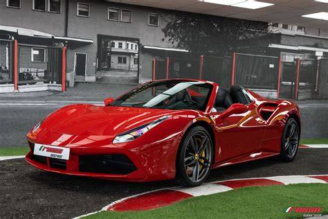 Ferrari 488 Spider Cannes