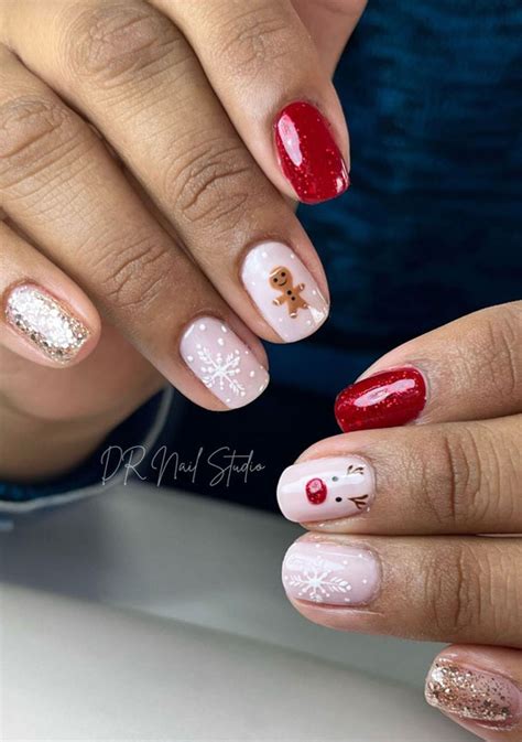 Festive Christmas Nails