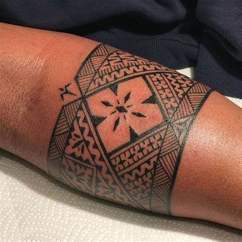 HOME mysite in 2020 Hawaiian flower tattoos, Fijian
