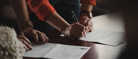 Find a Trustworthy Co-Signer