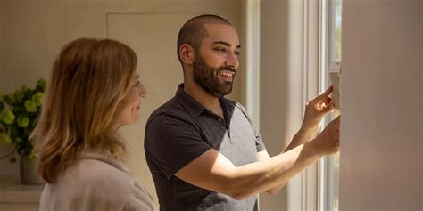 Finding Your Local Expert