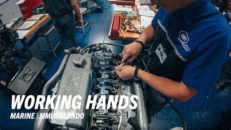 Finding a Marine Mechanic Program in Florida