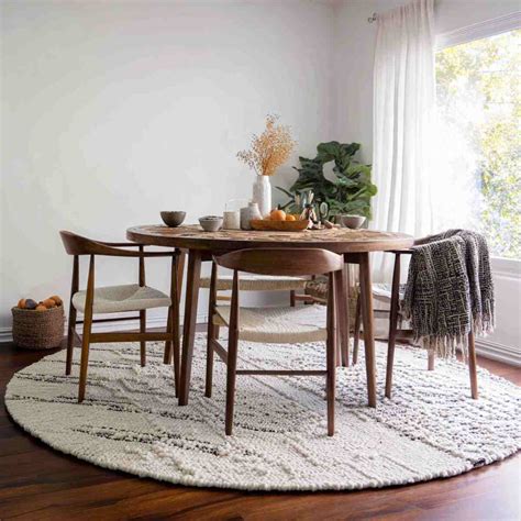 Dining Room Table Rug