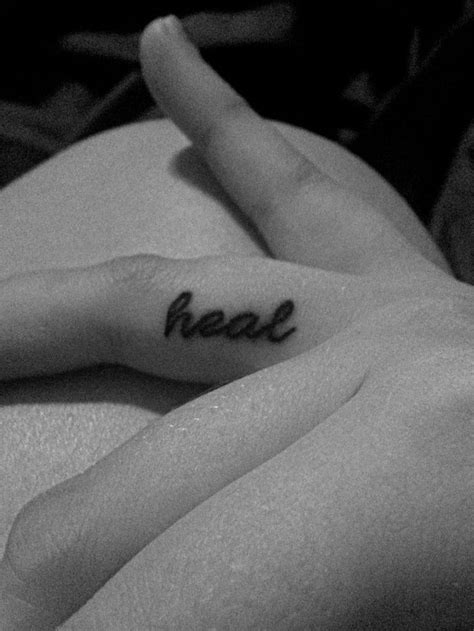 Finger Tattoo Heal
