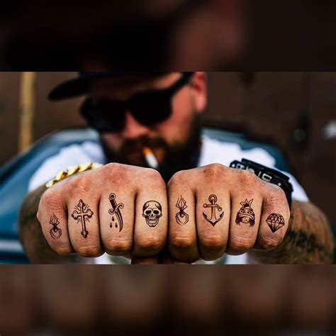 Finger Tattoos Men