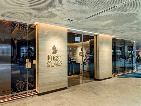 First Class Check-In Perks Explained