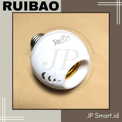 Fitting Lampu Ruibao