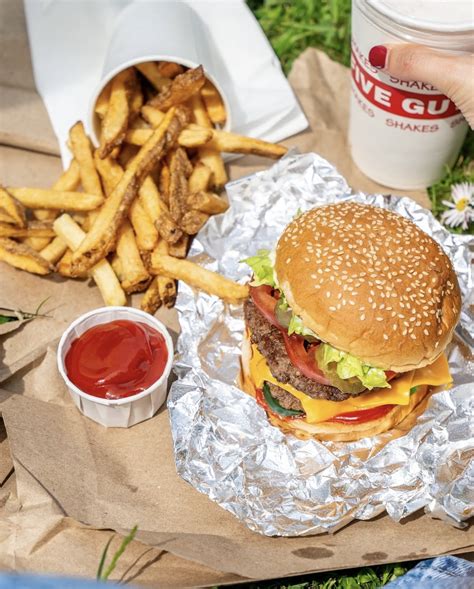 Five Guys France
