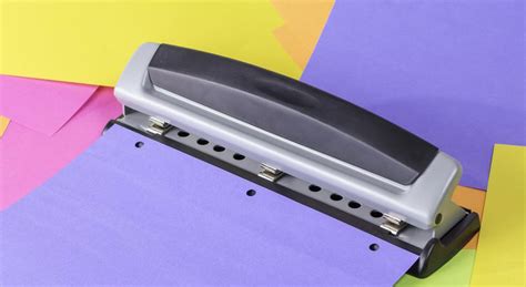 Five Things to Consider When Choosing a Three Hole Punch