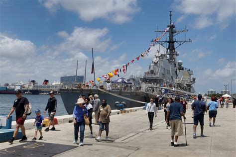 Fleet Week Tours