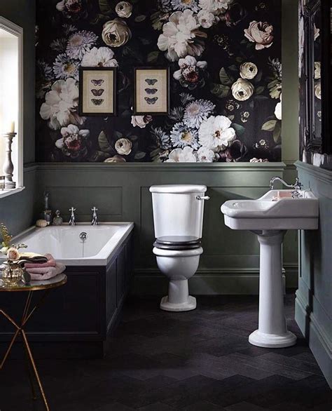 Floral Bathroom Wallpaper