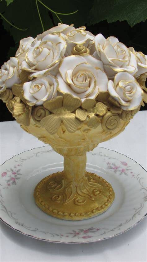 Flower Vase Cake Topper Ideas & Designs