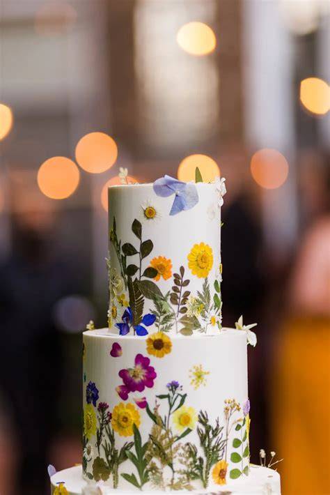 Flower and Cake Combinations