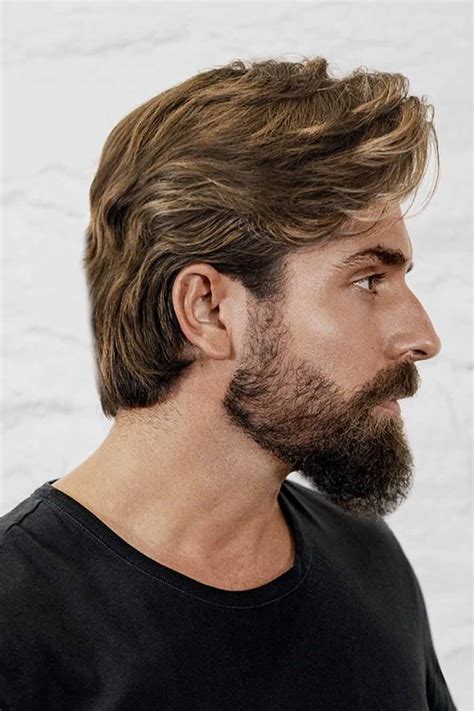 Flowy Longer Styles: Embracing Natural Texture