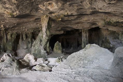 Fontein Cave Arikok