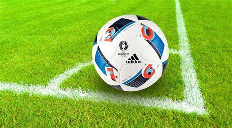 Football Wallpaper Resolution Guide