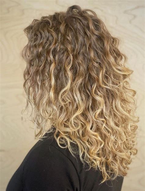 For Fine or Wavy Curls