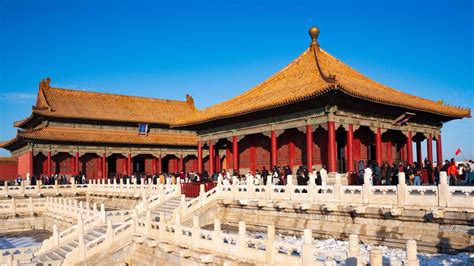 Forbidden City etiquette