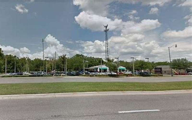 Ford Dealership On Hwy 441 Leesburg Florida