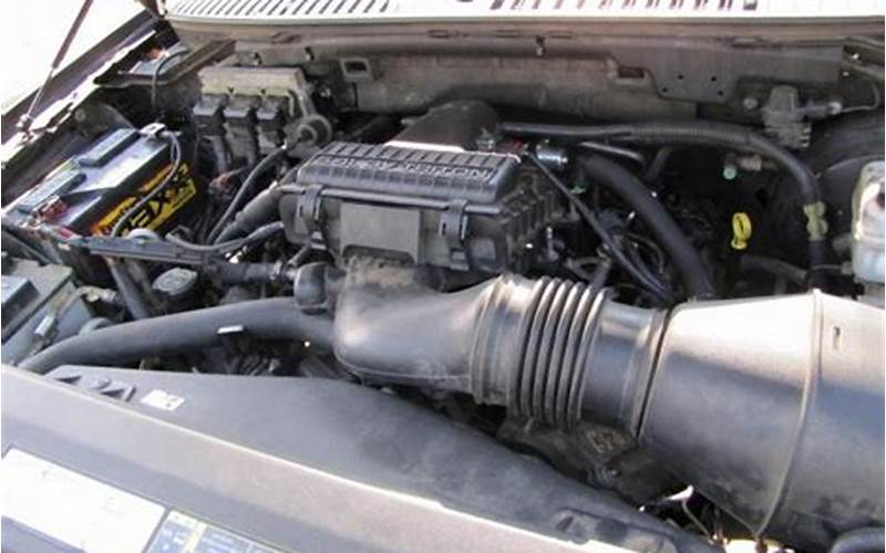 Ford Expedition King Ranch 2006 Engine