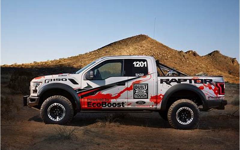 Ford F150 Raptor Off-Road Driving