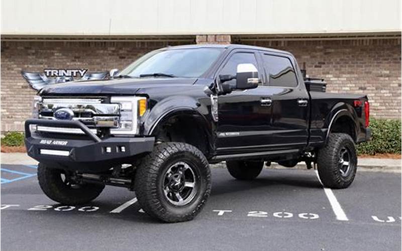 Ford F250 King Ranch Lifted Truck