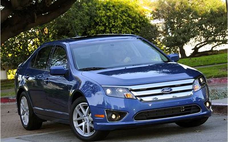 Ford Fusion 2010 Features