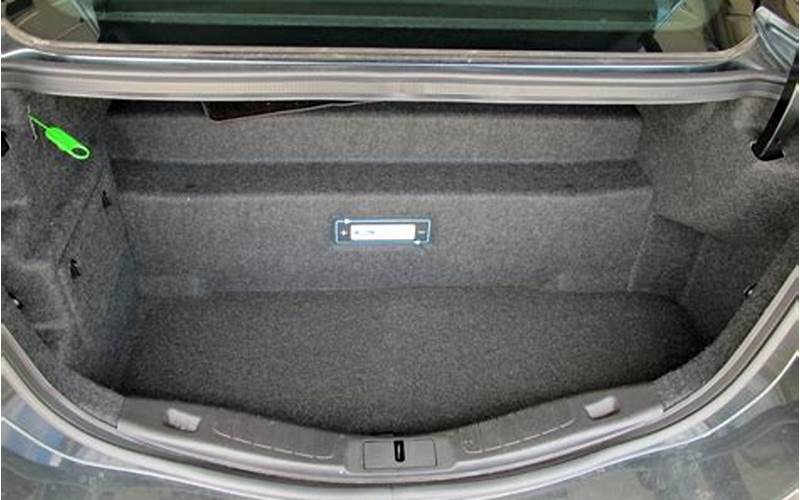 Ford Fusion Trunk