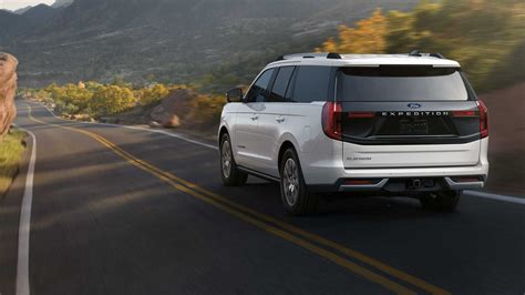 Driving Experience Ford Expedition 2