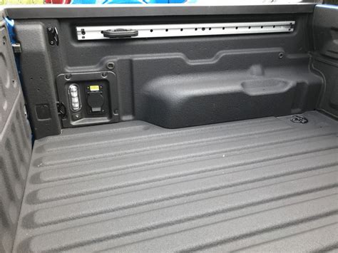 Ford Maverick Cargo Management System