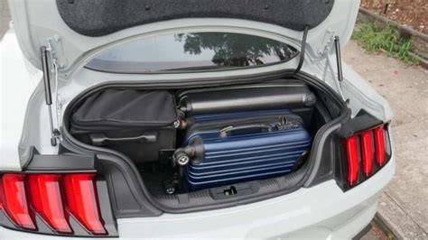 Ford Mustang Convertible 2018 Trunk Space