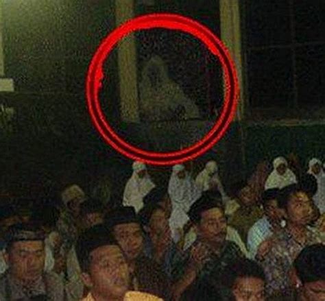 Foto Pocong Asli