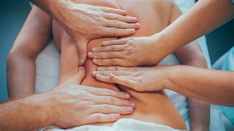 Four hands massage