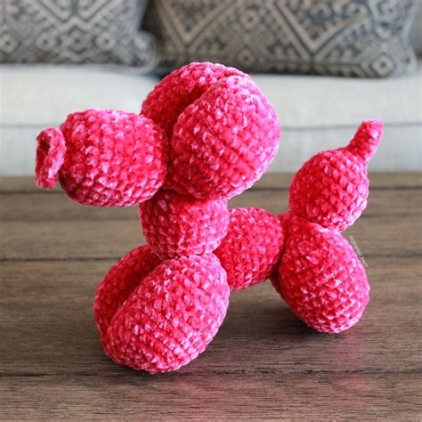 Free Balloon Dog Crochet Pattern