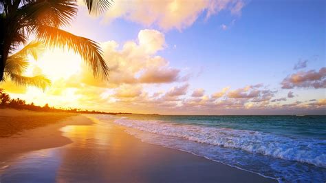 Free Beach Sunrise Desktop Background