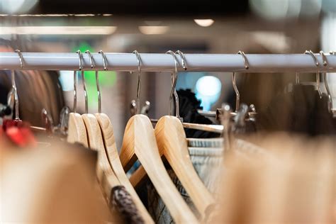 Download Free Clothes Hanger Commercial Use