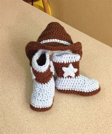 Free Crochet Pattern For Newborn Cowboy Hat And Boots