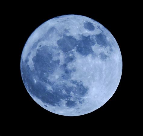 Free Full Moon Images