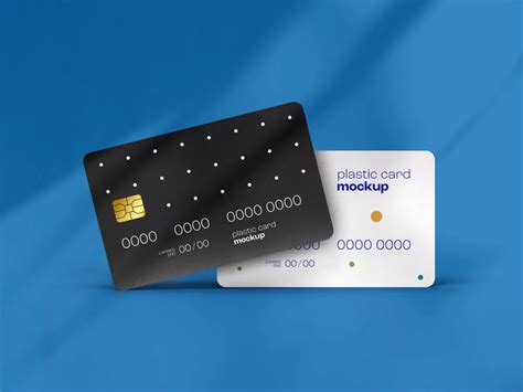 Download Plastic Card Pack Mockup