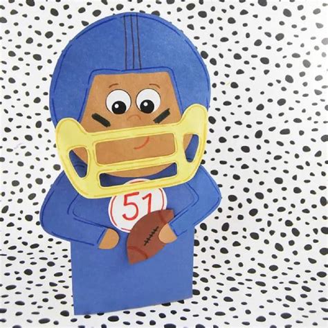 Download Free Mom Football Player Crafts